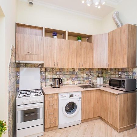 Avangard On Sholom Aleikhem St 7 Apart Apartamento Lviv Exterior foto