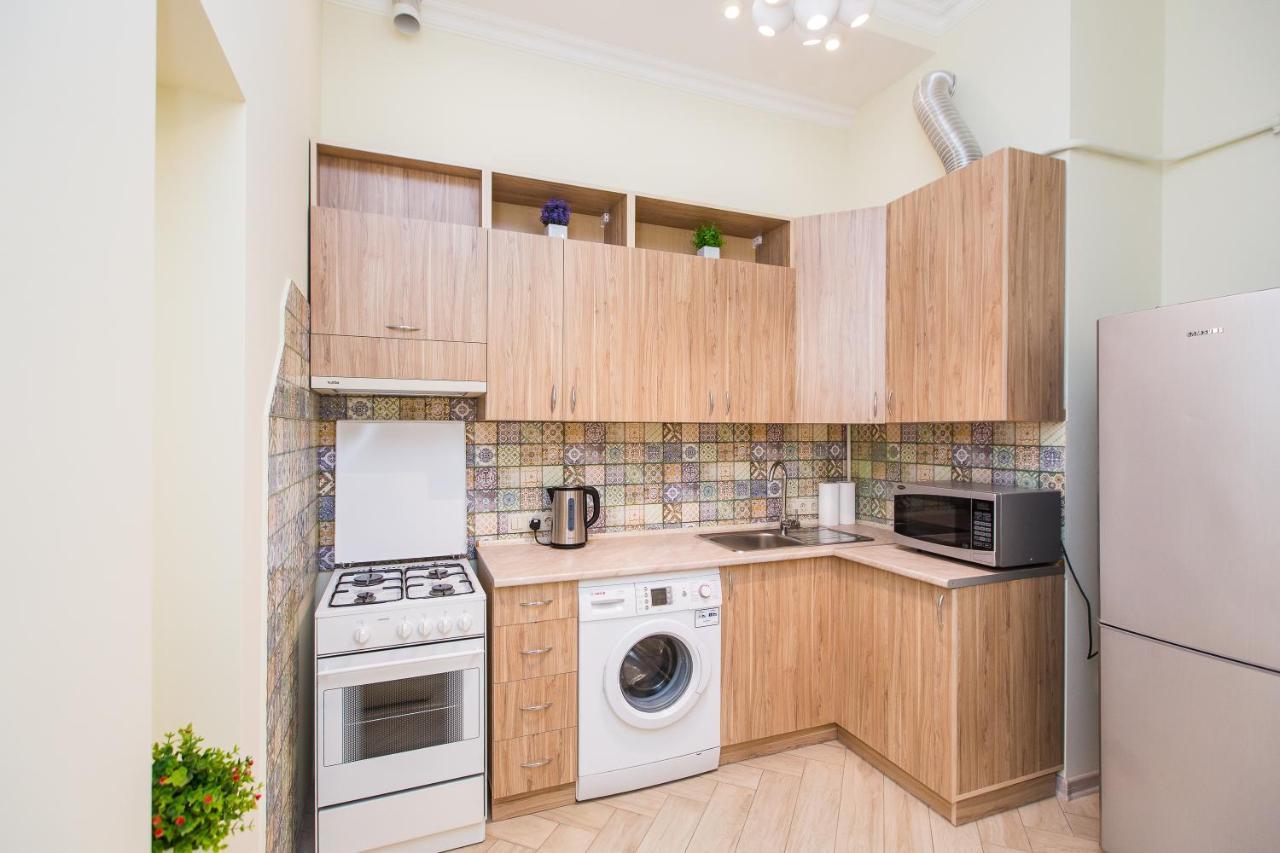 Avangard On Sholom Aleikhem St 7 Apart Apartamento Lviv Exterior foto