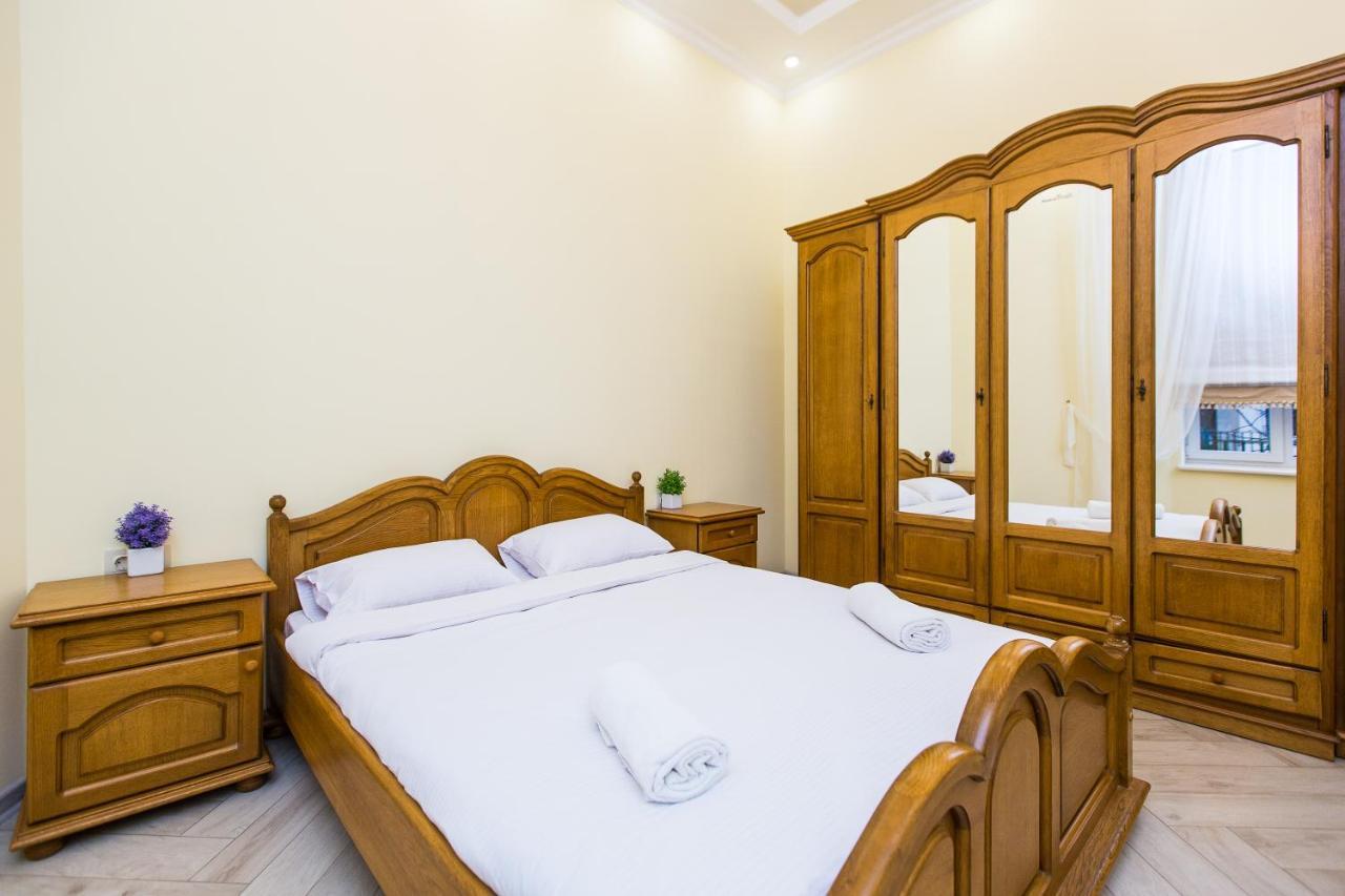 Avangard On Sholom Aleikhem St 7 Apart Apartamento Lviv Exterior foto